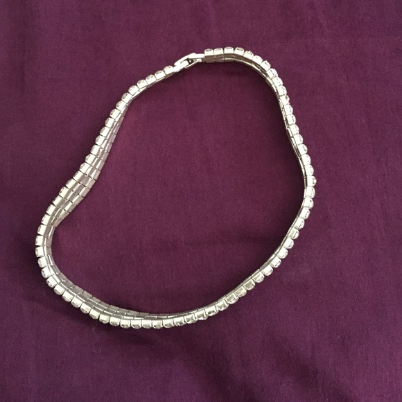 Diamond choker