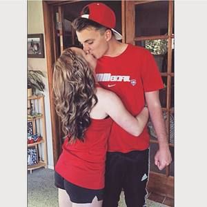 Meet your Posher, Cheri