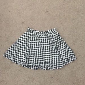 Patterned skirt