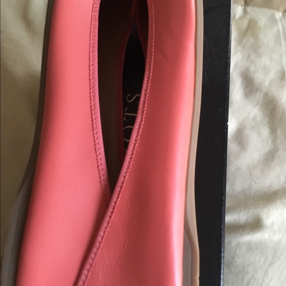 Flat mango spice shoe. - Picture 2 of 4