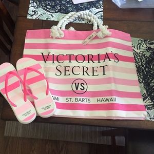 Vs beach bag and flip flops