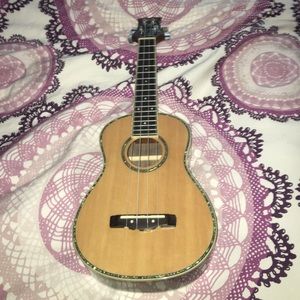 Ukulele