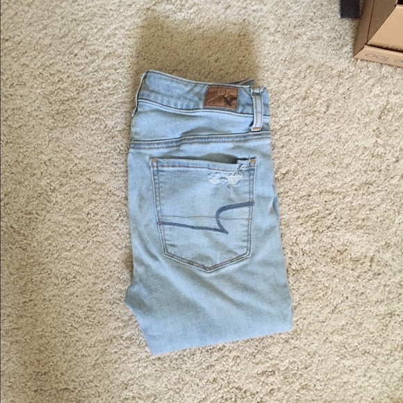 American Eagle Outfitters Denim - AE Distressed Hi-Rise Jegging