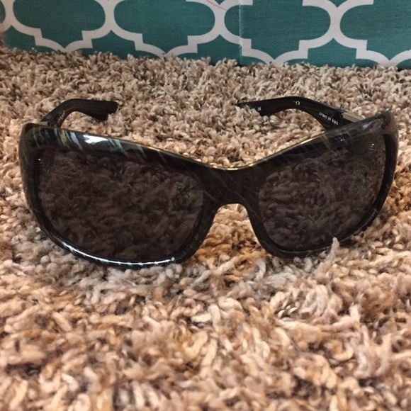 Angel Stripes on Black sunglasses