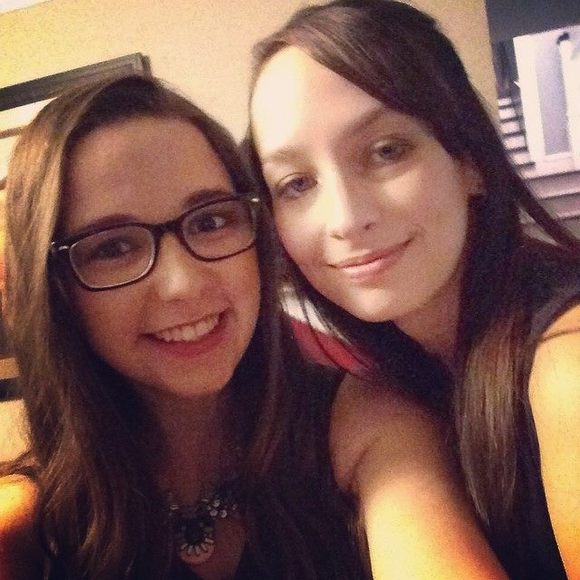 Meet your Posher, Lisa - Picture 1 of 1