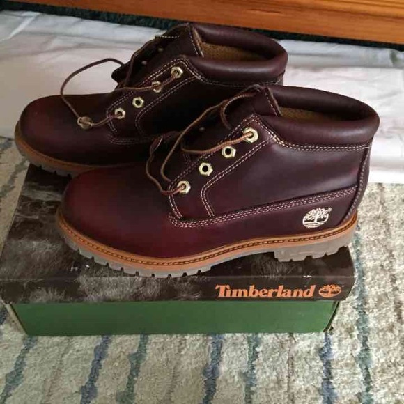 Timberland Nellie  Oxblood  Women 9 M waterproof