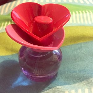 Someday perfume.          By Justin Bieber