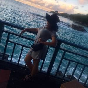 Meet your Posher, Bridgette