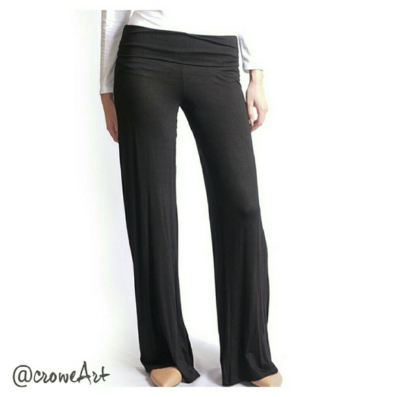 Boutique  Pants - 💖HP💖 Essential  Black Foldover Palazzo
