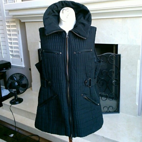 A pea in the pod vest jacket MATERNITY