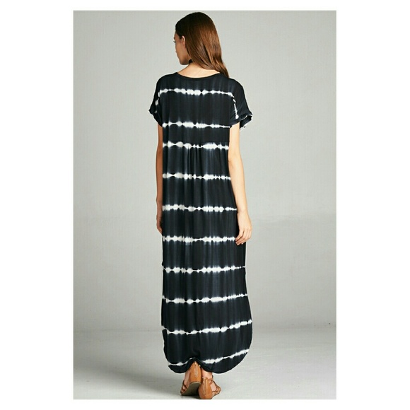 💝HP💝  Black & White Tie Dye Stripes Maxi - Picture 4 of 4