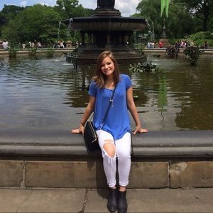 Meet your Posher, Marisa