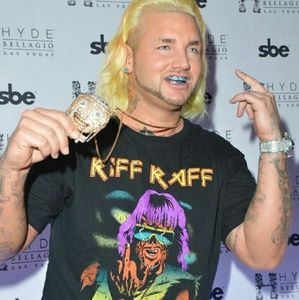 Meet your Posher, Aaron