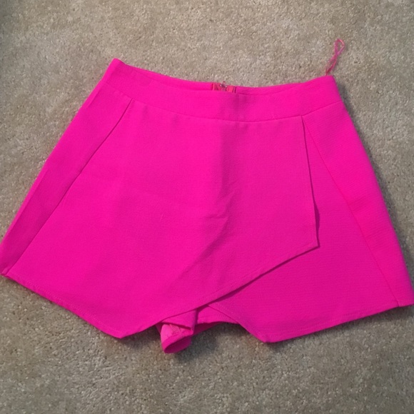 Neon pink skort shorts