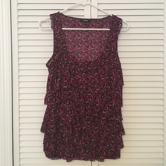 Floral Express top 😍 - Picture 1 of 4