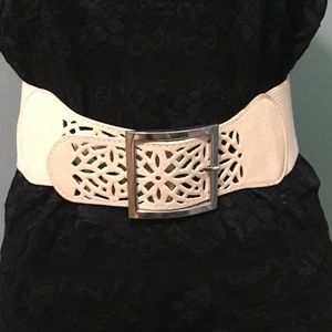 Cream stretchy cut out belt size M/L.
