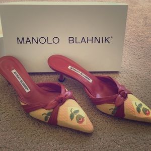 Manolo Blahnik - hand made in Italy, size 36 1/2