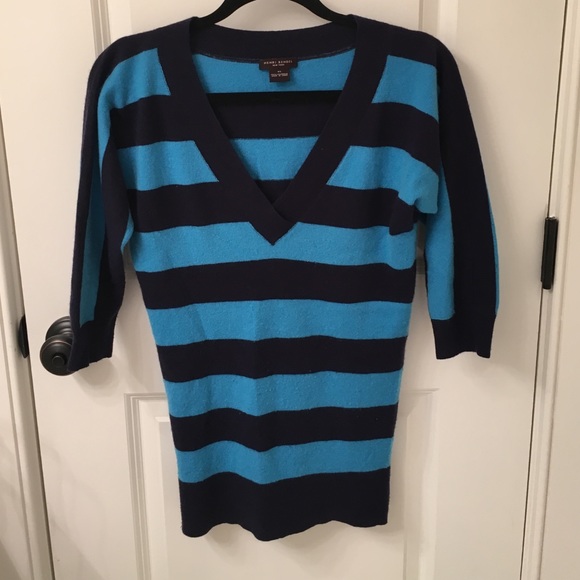 HENRI BENDEL cashmere sweater