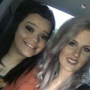 Meet your Posher, Christina