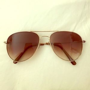 Brand new aviators!