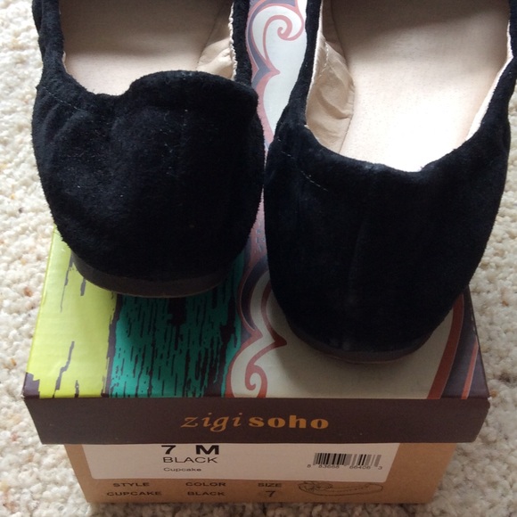 🎉HP🎉 Zigi Soho black flats w/ pink/purple bow 7 - Picture 2 of 3