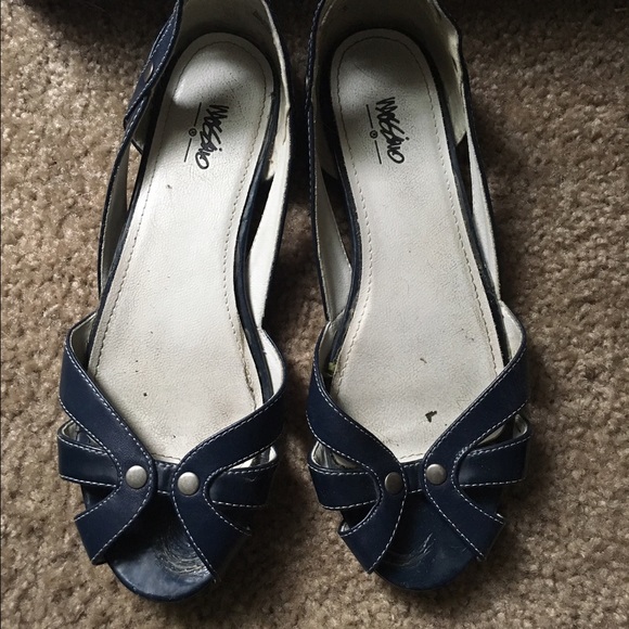 Navy Peeptoe flats