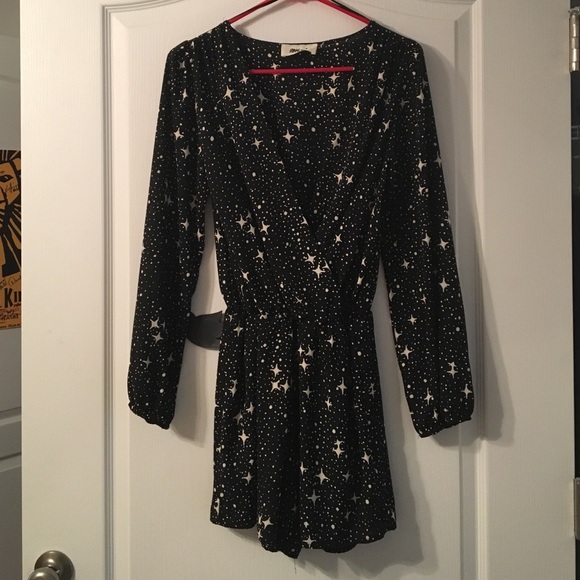 🔆 Hippie Love star print romper 🔆