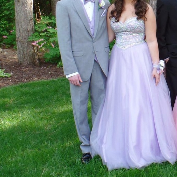 Lilac Alyce Paris Prom Dress - Picture 3 of 4