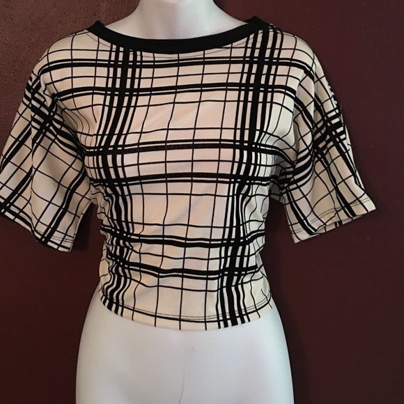 Plague Crop top