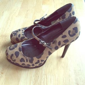 Simply Vera: Mary Jane Pumps: Size 8.5