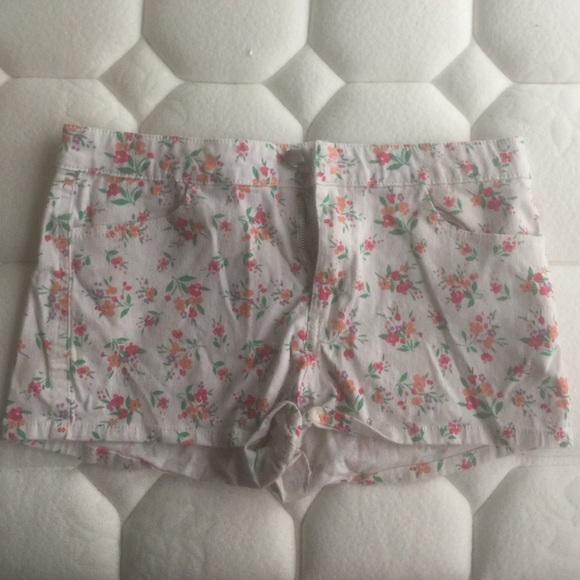 Floral Shorts