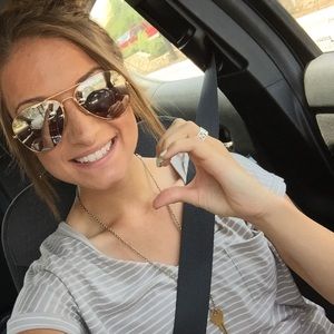 Meet your Posher, Amanda