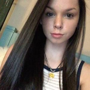 Meet your Posher, Skylar