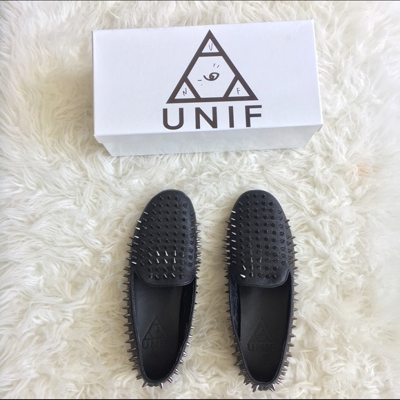 ✨ BRAND NEW ✨ UNIF hellraiser flats