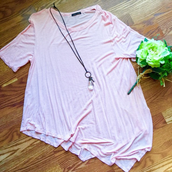 Sweet Claire Tops - Sweet Claire Effortlessly Artful Tunic in Pink