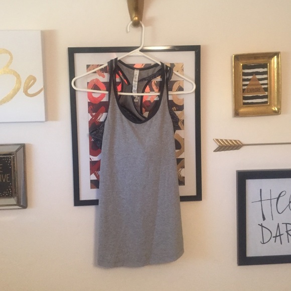 LuluLemon workout top
