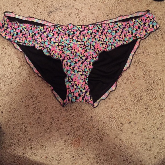 Victoria's Secret Other - Victoria secret swim bottom