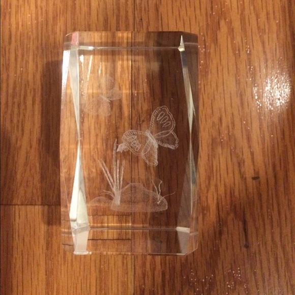 3. 3D laser engraved crystal cube - Picture 3 of 3