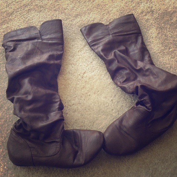 Brown slouchy below the knee boot