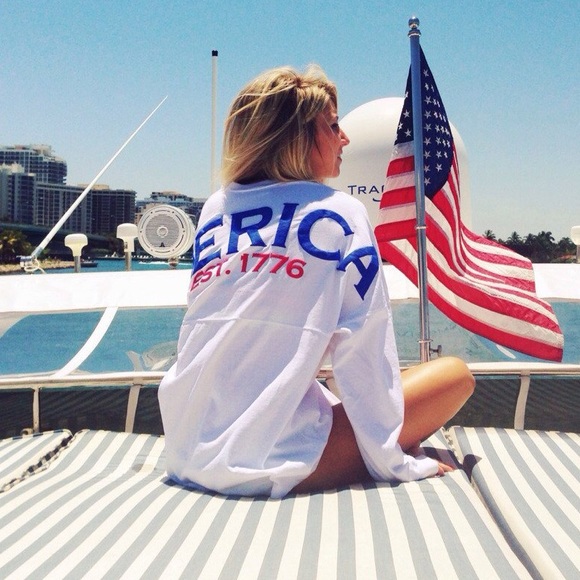 Vineyard Vines Tops - 🍂BLACK FRIDAY-America Spirit Jersey