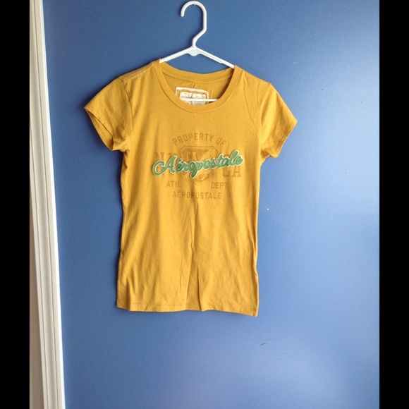 Mustard Yellow Aeropostale tshirt medium