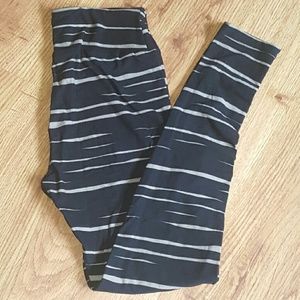 Lularoe OS Leggings