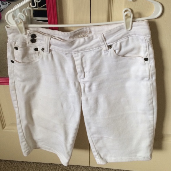 White Jean Bermuda shorts