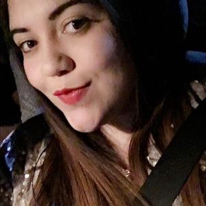 Meet your Posher, Stephany