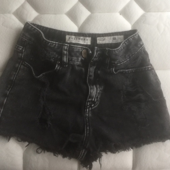 BULLHEAD Mom short