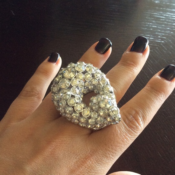 Swarovski Rarely Ring size 58-60 (8-9)