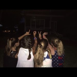 Meet your Posher, Kaylie