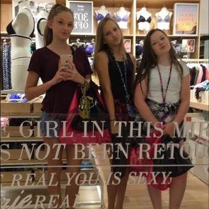 Meet your Posher, Caitlin