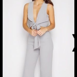 Two piece set in grey