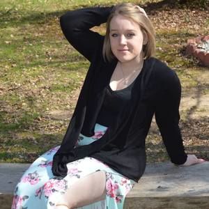 Meet your Posher, Abby